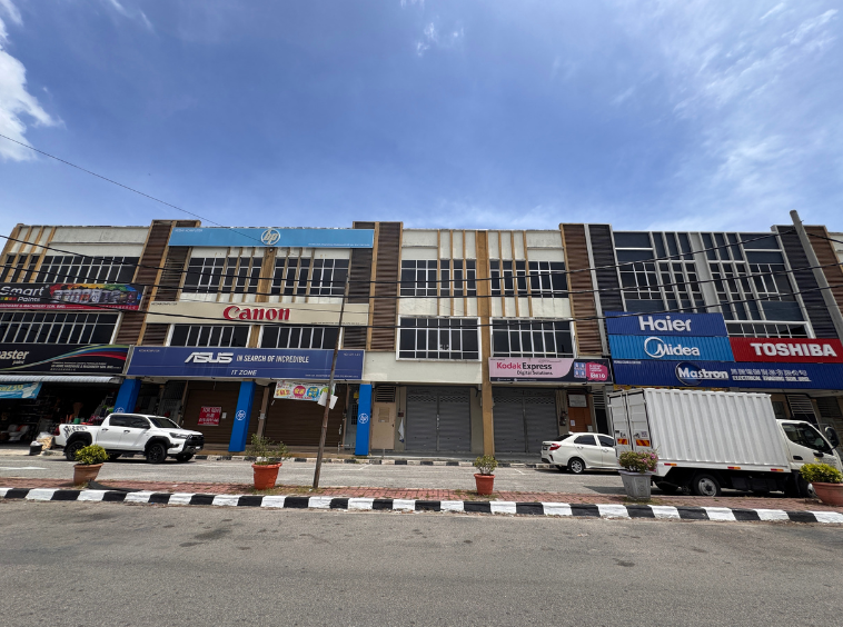 Developer completed shop